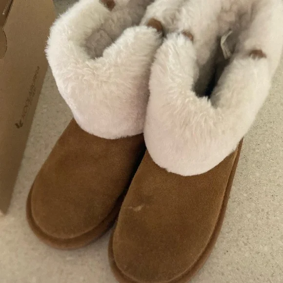 UGG Koolaburra Boots Size 12 - Picture 1 of 6